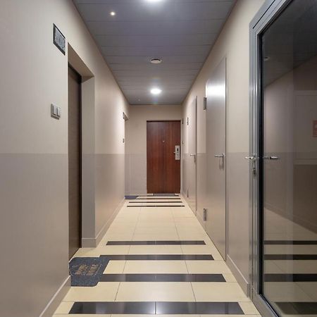 Grzybowska Platinum Apartment Tower A Βαρσοβία Εξωτερικό φωτογραφία